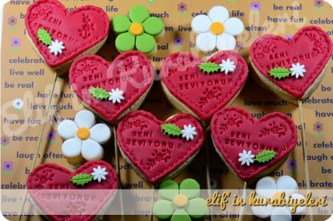 Anneler G�n� Kurabiyeleri