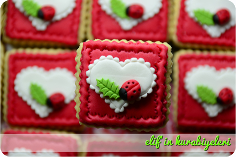 Sevgililer G�n� Kurabiyeleri